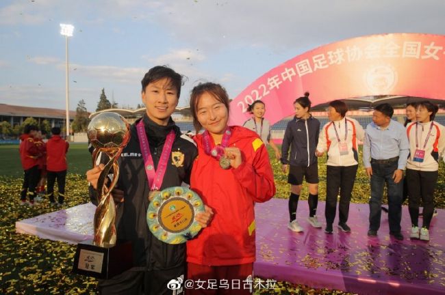 丝袜美腿护士办公室在线观看