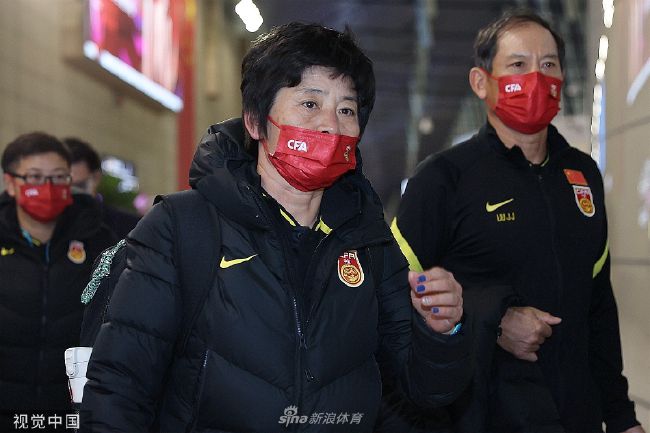 女总裁爱上穷小伙