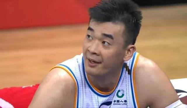 护士姐姐小英